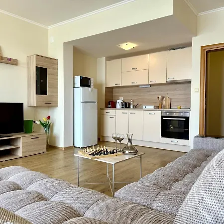 Cosher Gardenia Palace 6 Pomorie