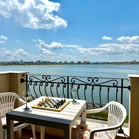 Cosher Gardenia Palace 6 Free Parking Apartman