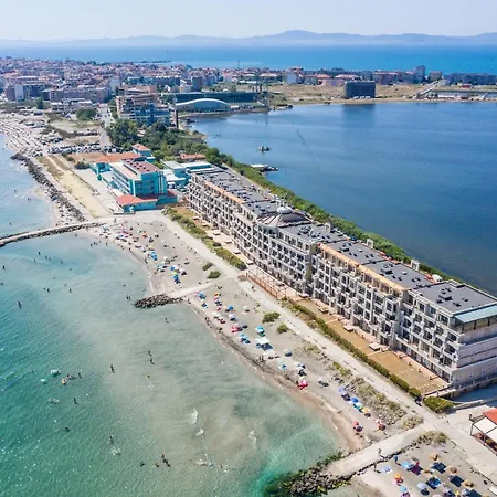 Διαμέρισμα Cosher Gardenia Palace 6 *
