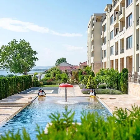 Cosher Gardenia Palace 6 Free Parking